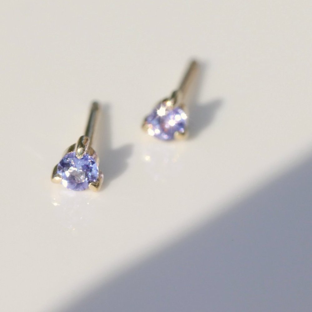 TANZANITE STUD EARRING (pair)